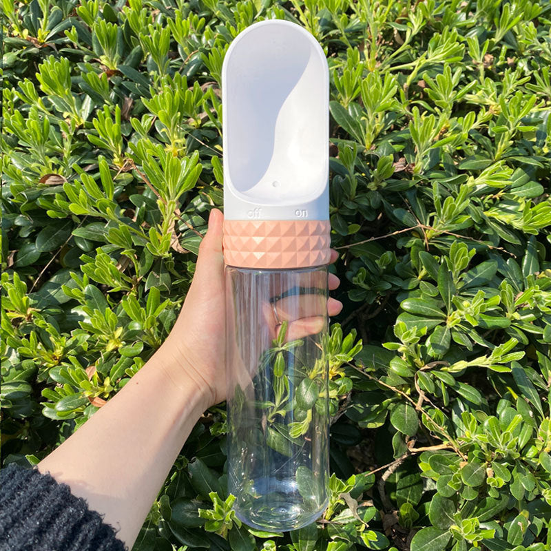 Portable Dog Water Cup – Hydrate Your Pet Anytime, Anywhere
